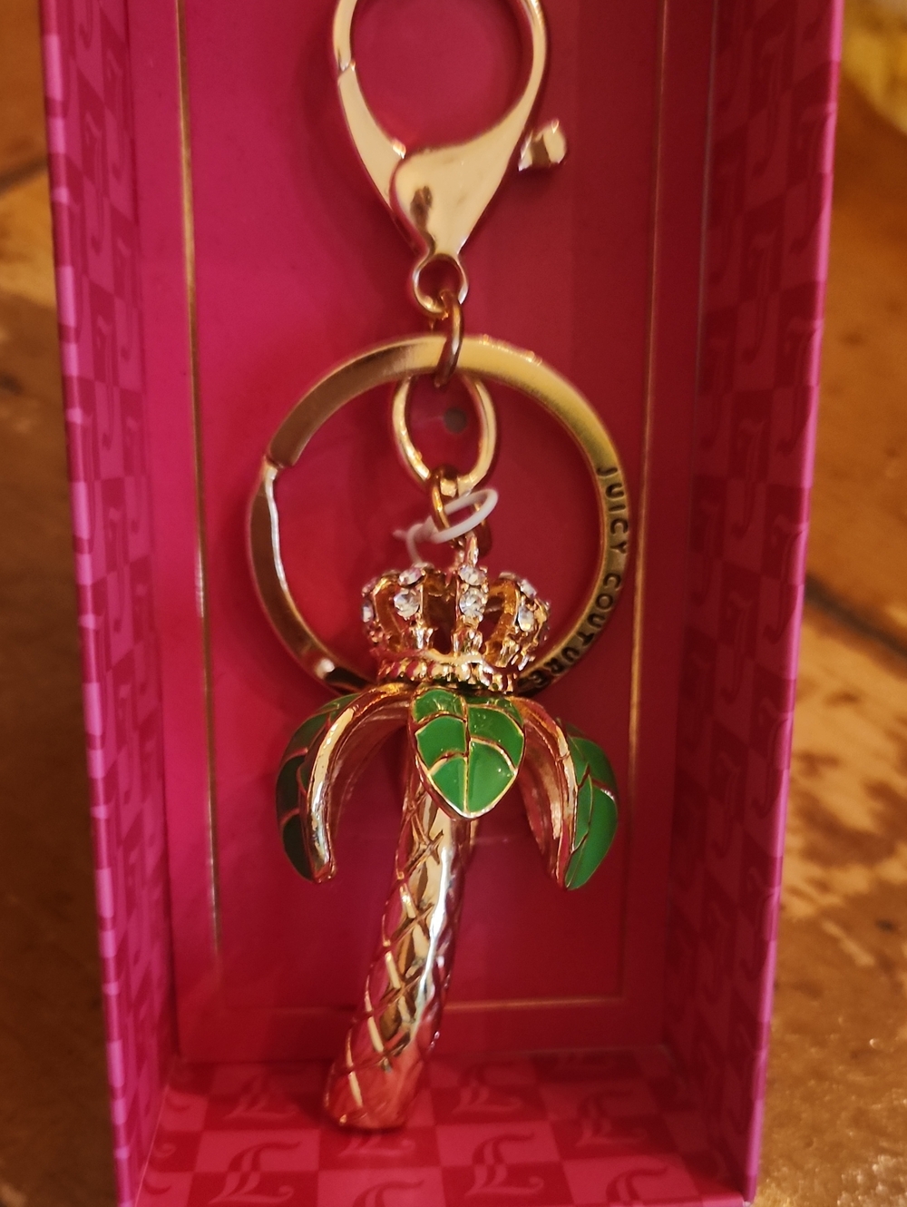 Juicy Couture Palm Tree With Crown Keychain Holder.